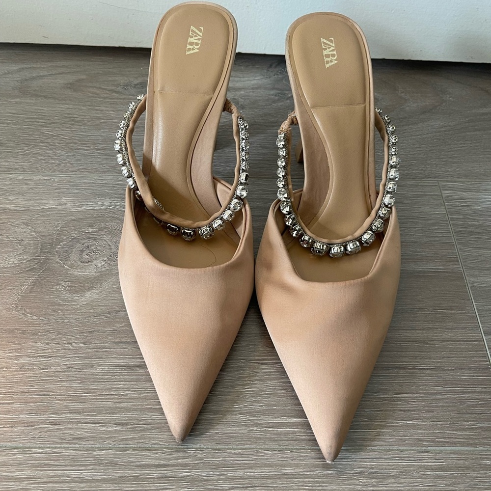 Zara Blush Crystal-Embellished Pointed Mules